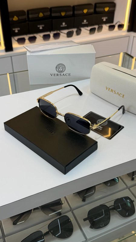 نظارة VERSACE فرزاتشي